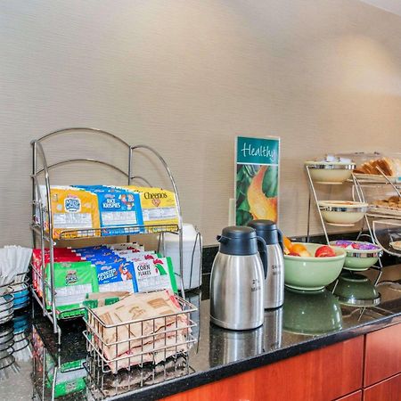 Quality Inn Effingham Bagian luar foto