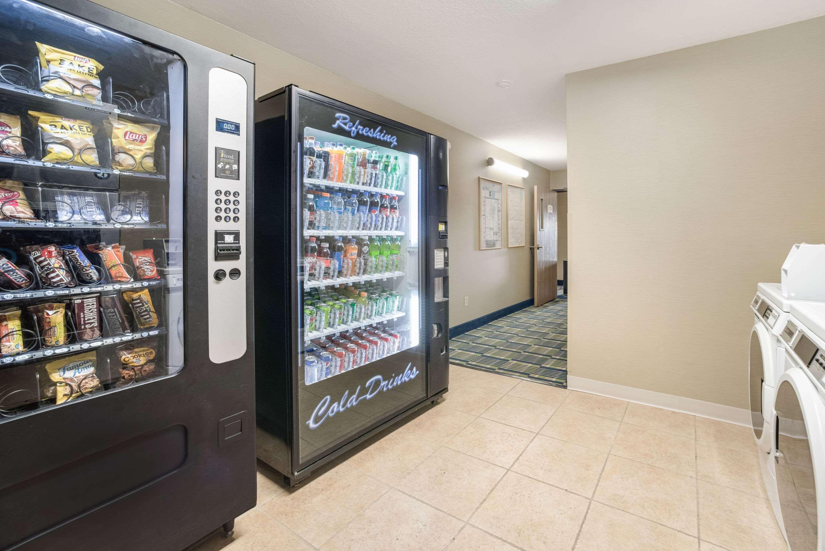 Quality Inn Effingham Bagian luar foto